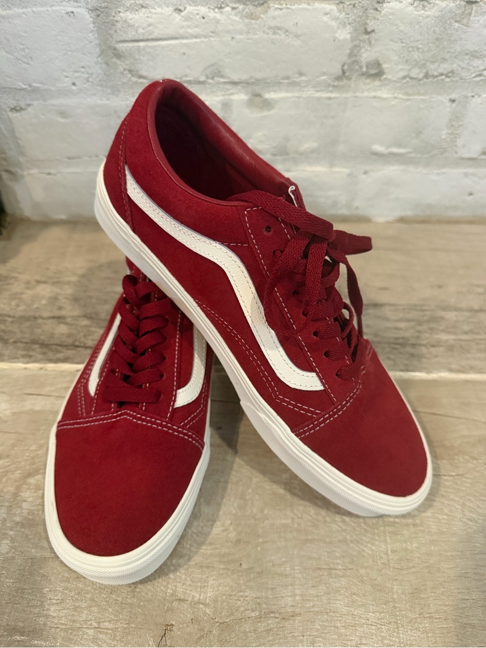 Vans sneakers - size 9